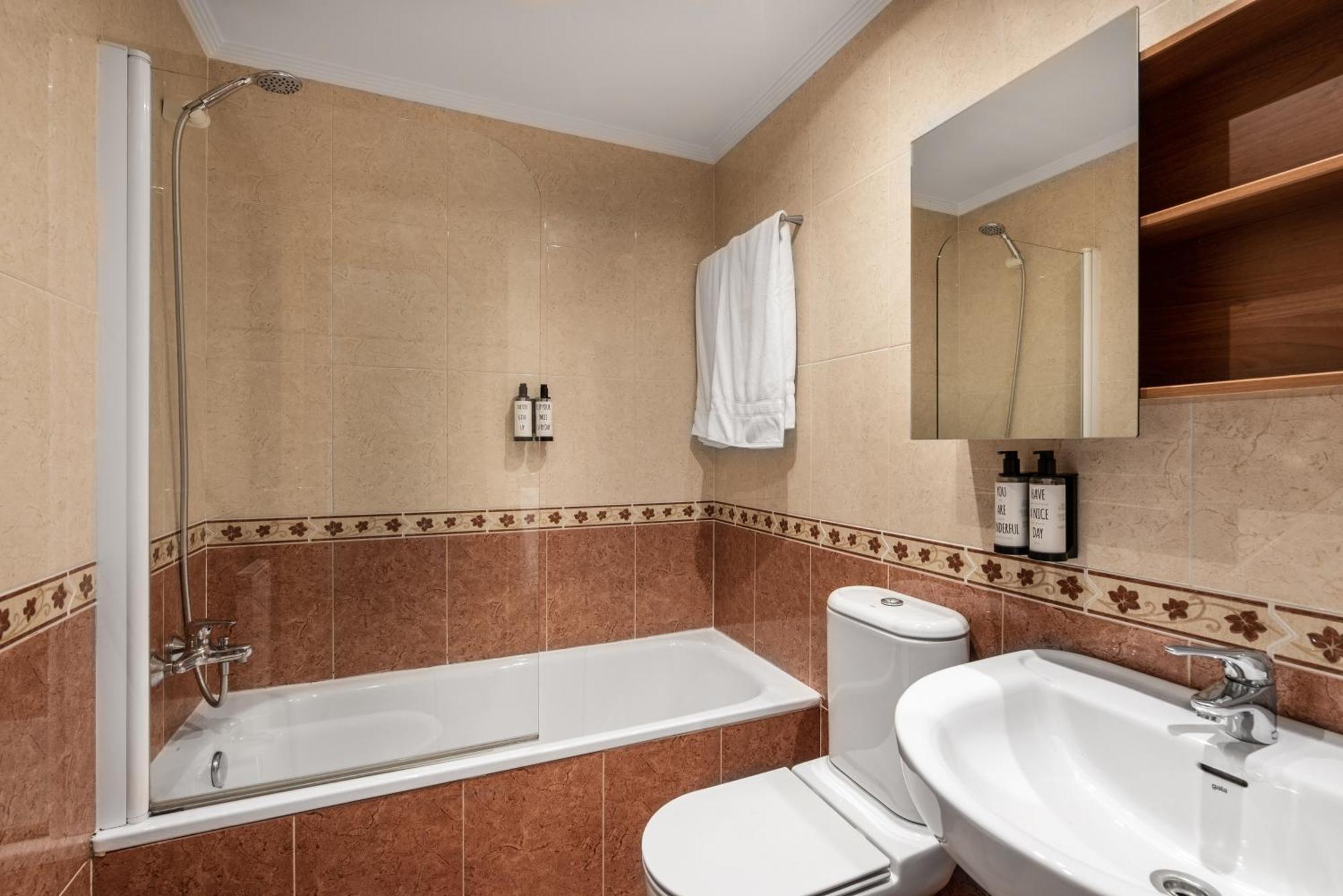 Apartamentos El Cid Burgo Zewnętrze zdjęcie